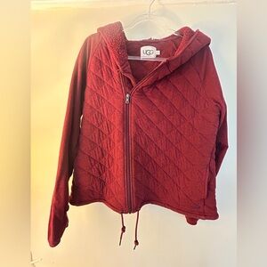 UGG Quilted Hoodie Jacket Sherpa Lined Burgundy Women’s XL Like New
